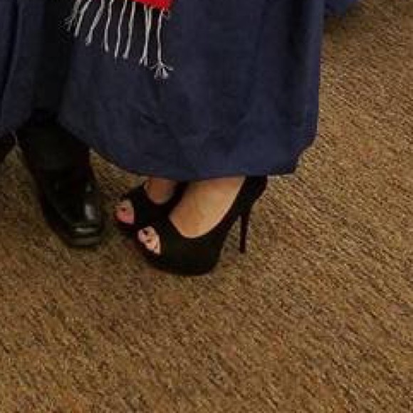 Black Platform Heels - Picture 2 of 2